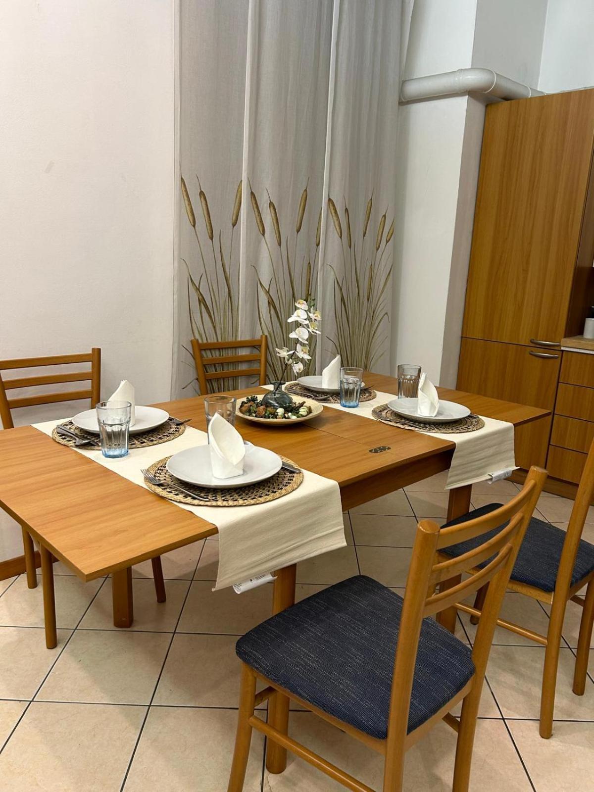 Your Home In Milan - Elegant & Comfortable Stay Exteriör bild