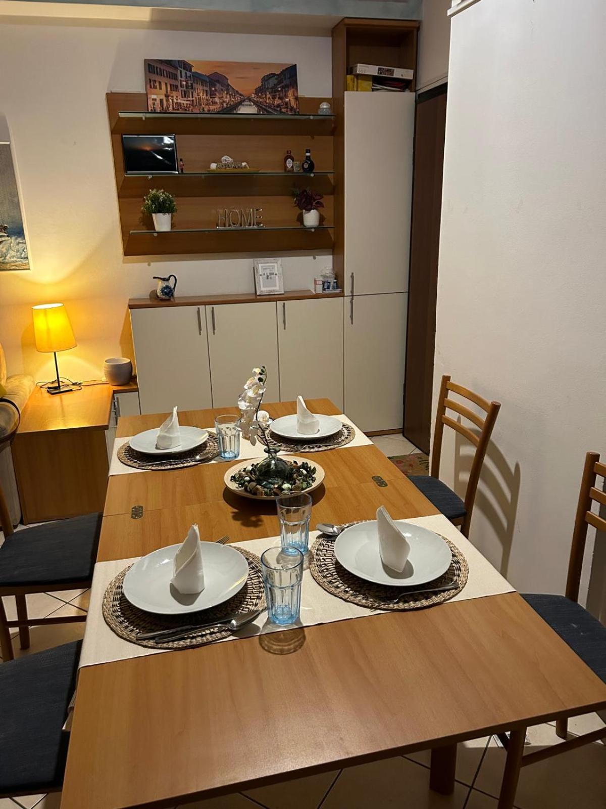 Your Home In Milan - Elegant & Comfortable Stay Exteriör bild
